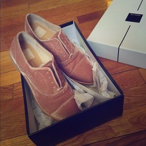 NEW Dolce Vita Oxford Slip ons